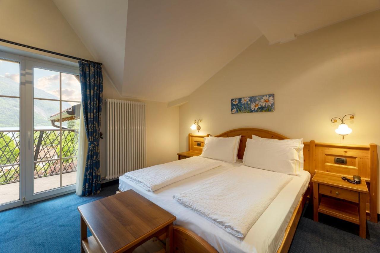 Hotel Lido - Slow & Natural Living Molveno Exteriér fotografie