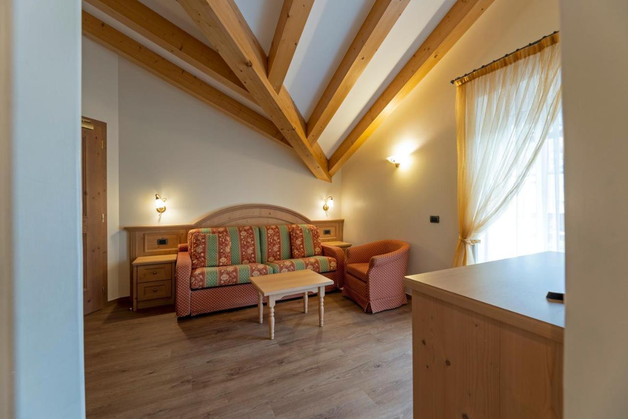 Hotel Lido - Slow & Natural Living Molveno Exteriér fotografie