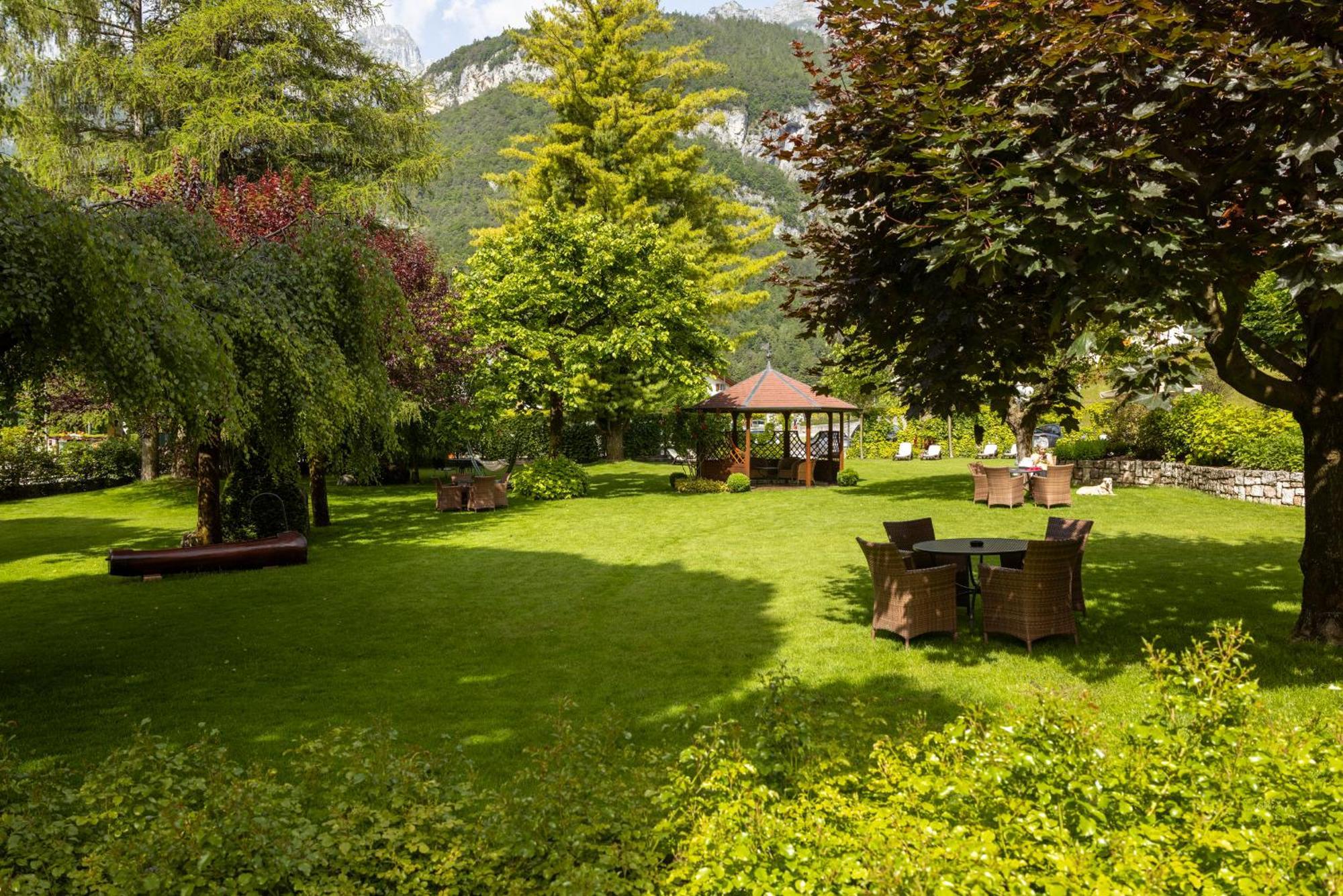 Hotel Lido - Slow & Natural Living Molveno Exteriér fotografie