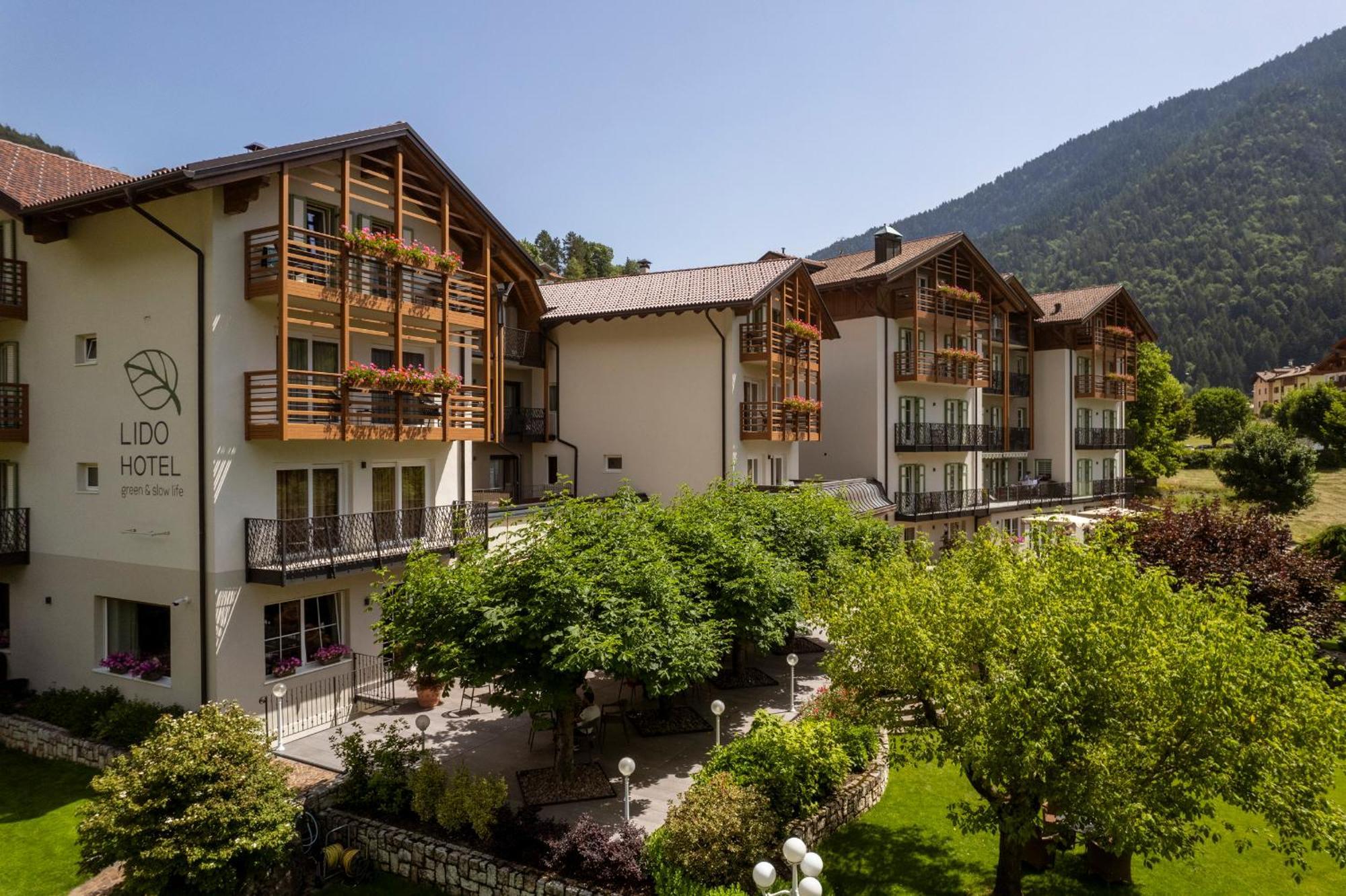 Hotel Lido - Slow & Natural Living Molveno Exteriér fotografie