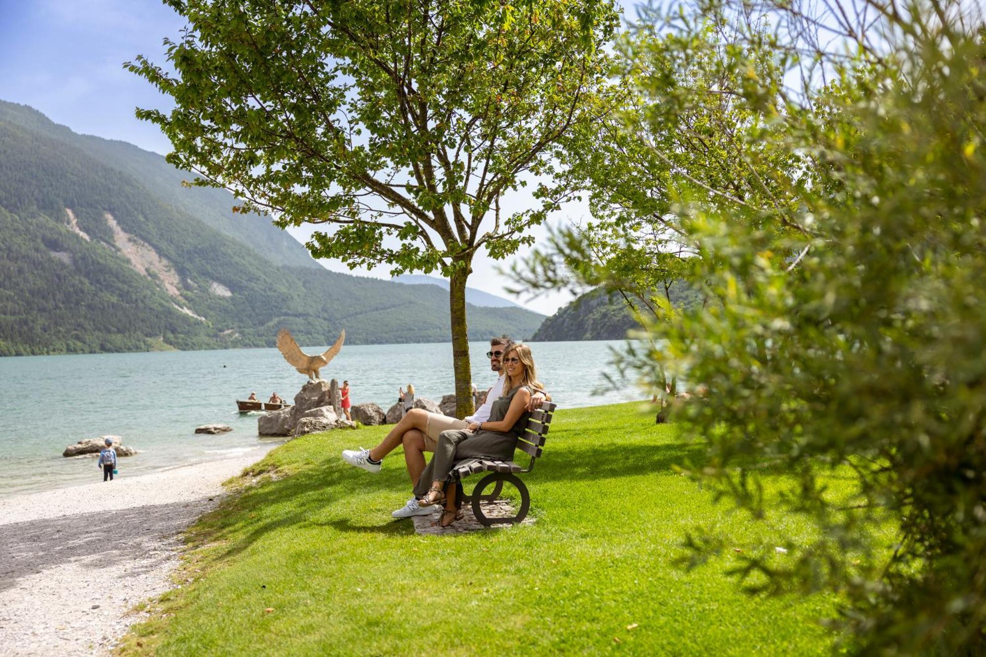 Hotel Lido - Slow & Natural Living Molveno Exteriér fotografie